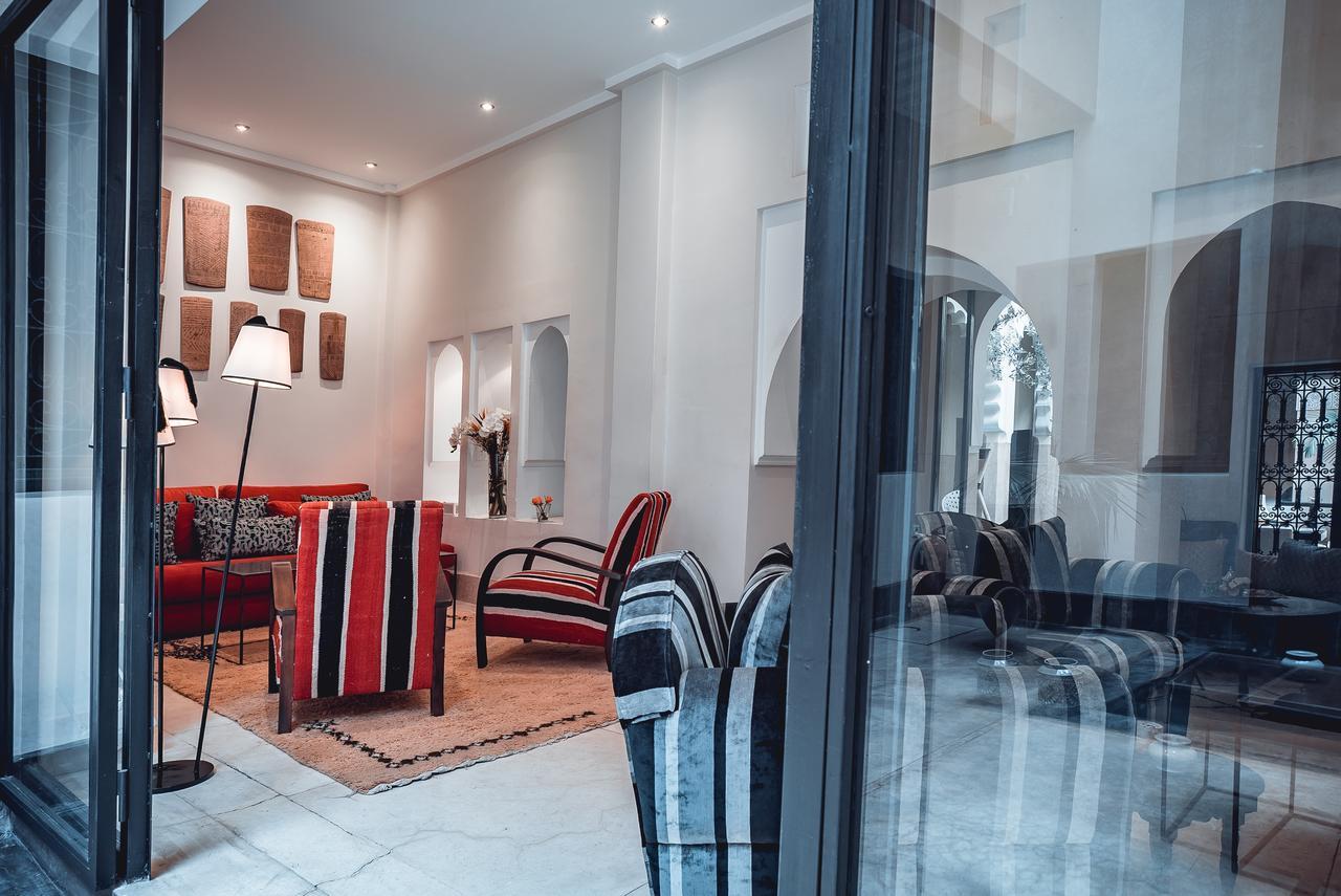 Ambre Epices Medina Riad Marrakesh Buitenkant foto The lobby of the hotel